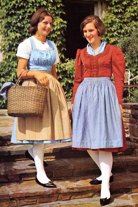 FolkCostume&Embroidery: Dirndls of Lower Austria, Niederösterreich Austria Clothing, Modern Dirndl, Traditional German Clothing, Scandinavian Dress, History Bounding, German Outfit, Traditional Attires, City Woman, Dirndl Dress