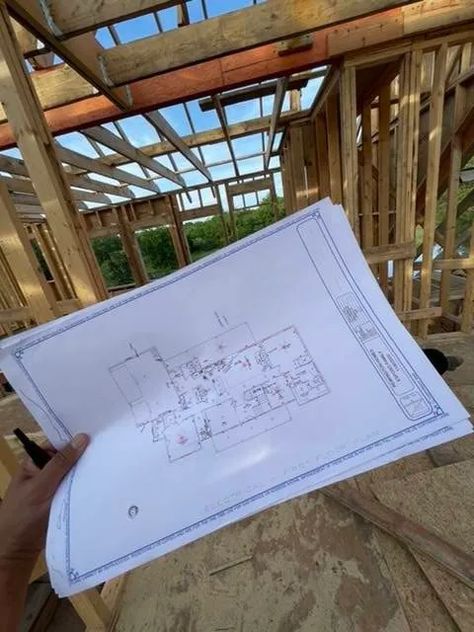 Electrical Walkthrough and Tips To Consider When Building – Wander & Ware Where To Place Outlets In New Home, New Build Electrical Must Haves, Electrical Outlet Placement New Home, Electrical Walkthrough For New Build, Outlet Placement In New Home, Electrical Layout Plan Home, Where To Place Electrical Outlets, Where To Put Electrical Outlets, Electrical Outlet Placement