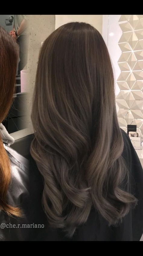 Dark Ash Brown Hair, Brown Hair Shades, Ash Brown Hair, Brown Ombre Hair, Ash Blonde Balayage, Brown Hair Inspo, Hair Color Light Brown, Ash Blonde Hair, Brown Hair Balayage