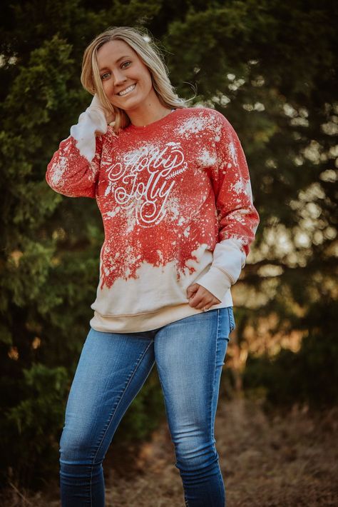 Bleached Christmas Shirt Ideas, Bleach Christmas Shirts Diy, Halloween Bleached Sweatshirts, Bleach Christmas Shirts, Bleached Christmas Sweatshirt, Bleached Sweatshirt Ideas Diy, Bleached Christmas Shirts, Bleach Sweatshirt Designs, Christmas Sublimation Shirts