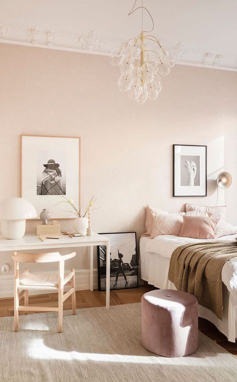 Pink Beige Room Bedrooms, Light Colour For Room, Aesthetic Paints For Room, Pale Pink Room Ideas, Aesthetic Color For Bedroom Wall, Soft Pink And Green Bedroom, Pink Woodwork Bedroom, Beige Pink Bedroom Ideas, Light Colored Rooms Bedrooms