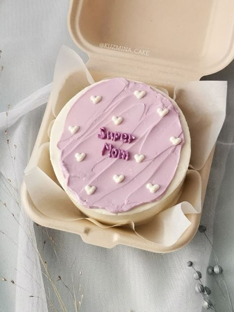 Best Mom Cake Design, Birthday Cake For Mum, Teachers Day Cake, Simple Birthday Cake Designs, Teacher Cakes, Birthday Cake For Mom, Bento Cakes, Princess Birthday Cake, Funny Birthday Cakes