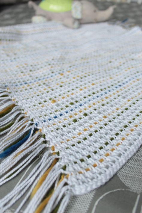 Crochet Weave Blanket, Woven Baby Blanket, Blanket Crochet Pattern Easy, Blue Crochet Blanket, Video Blue, Moss Stitch Pattern, Baby Blanket Crochet Pattern Easy, Flowers Garland, Weave Inspiration