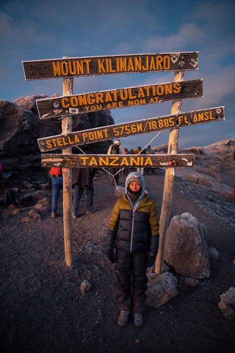 Hiking Kilimanjaro Lemosho Route: All You Need To Know! 46 Adventure Guide, Adventure Aesthetic, Gap Year, Shooting Photo, Gym Yoga, Future Travel, Hiking Gear, Future Life, Travel Inspo