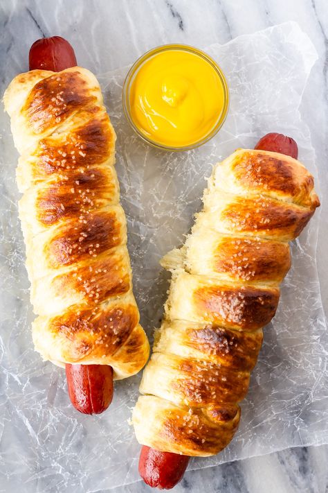 Pretzel Dogs Picture Dog Pretzels, Breakfast Starters, Pretzel Dogs Recipe, Pretzel Dog, Avocado Salads, Pretzel Dogs, Pretzel Dough, Homemade Pretzels, Soft Pretzel