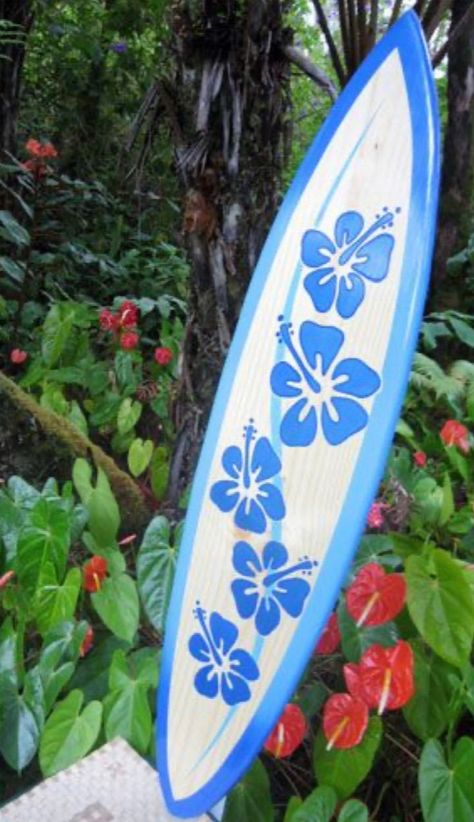 Surf Board Painting Ideas, Surf Boards Designs, Painted Surfboard Ideas, Surf Board Designs, Finger Surfboard, Surfboard Aesthetic, Surfboard Craft, H2o Aesthetic, Surfboard Painting