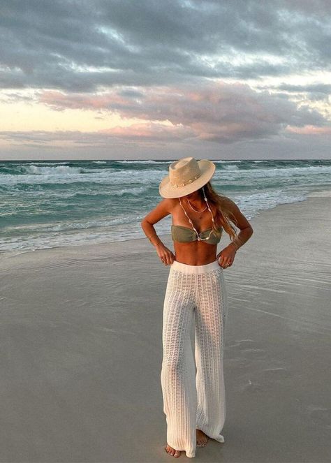 Outfit Strand, Chic Beach Outfit, Bali Outfit, Cancun Outfits, Cute Beach Outfits, Vacation Outfits Women, Beach Party Outfits, Outfits For Mexico, Beachy Outfits