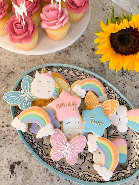 One Year Rainbow Party, Rainbow Second Birthday Party, One Year Old Rainbow Birthday Party, Rainbow One Year Old Party, Four Year Old Girl Birthday Theme, Two Year Old Birthday Party Girl, Two Year Old Birthday Party, Unicorns Birthday Party, Toddler Girl Birthday