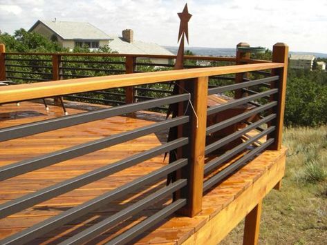 Porch Railing Ideas Horizontal Deck Railing, Deck Railing Diy, Stairs Outdoor, Rustic Deck, Porch Railing Designs, Wood Deck Railing, Deck Railing Systems, Patio House, Patio Railing