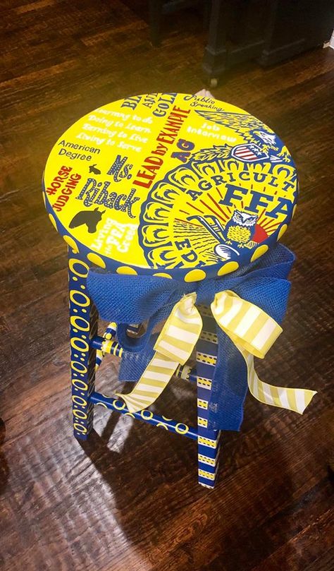 ffa 3d Ffa Emblem Project, Ffa Shop Projects, Ffa Booth Ideas, Ffa Projects Ideas, Ffa Float Ideas For Parade, Ffa Fundraising Ideas, Ag Classroom Decorations, Ag Teacher Classroom Ideas, Ffa Memes