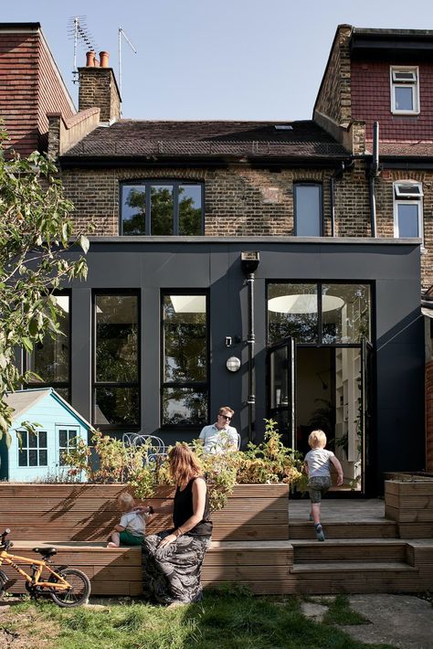 Terrace Extension, Library House, Extension Veranda, London Homes, Modern Outdoor Spaces, Outdoor Tub, Extension Designs, House Extension Design, Victorian Terrace