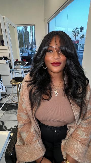 Sew In Fringe Bangs, Layered Sew In Weave With Bangs, Full Sewin No Leave Out Bangs, Curtain Bangs Closure, Sew In Weave With Leave Out Curtain Bangs, Wavy Closure Sew In, Full Sewin With Bangs, Weave With Curtain Bangs, Black Women With Curtain Bangs