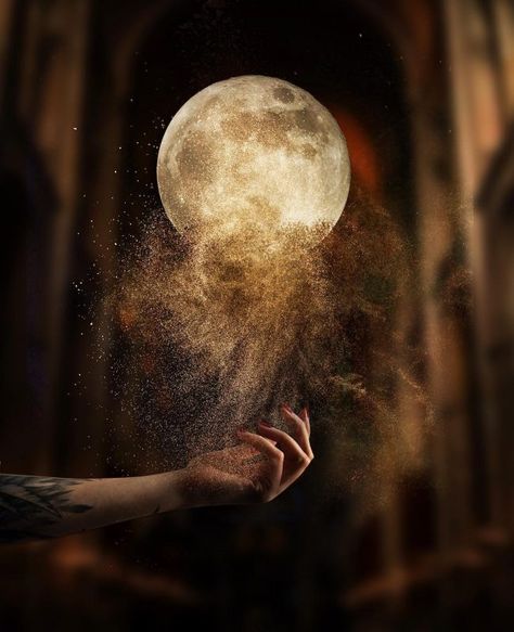 Today I want to share with you amazing photo manipulations by artist Natacha aka @skip_closer. They’re slightly dark but perfectly done. And they will surely create a certain mood while viewing. So, take a deep breath and check these art works! Spirit World Art, Power Ideas, Kunst Inspo, Magic Aesthetic, Moon Photography, Dating Games, Beautiful Moon, Fantasy Aesthetic, Arte Fantasy