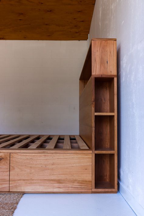 Ultimate storage solution - our custom Bookshelf Drawer Bed features 6 drawers in the platform base and a bookshelf bedhead. Handmade from solid locally sourced Australian hardwood. Diy Queen Headboard With Storage, Bookcase Bedframe, Wooden Bed Head, Diy Storage Headboard, Bedframe Diy, Bed Headboard Storage, Ideas Cuarto, Bookshelf Bed, Bookshelf Headboard