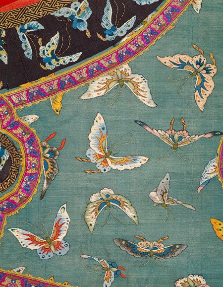 Woman's sleeveless jacket with butterflies (detail), late 19th–early 20th century  China  Tapestry-woven (kesi) silk and metallic thread Textile Butterflies, Chinese Butterfly, Tapestry Woven, Chinese Pattern, Art Chinois, Chinese Embroidery, Art Asiatique, Chinese Patterns, Art Japonais