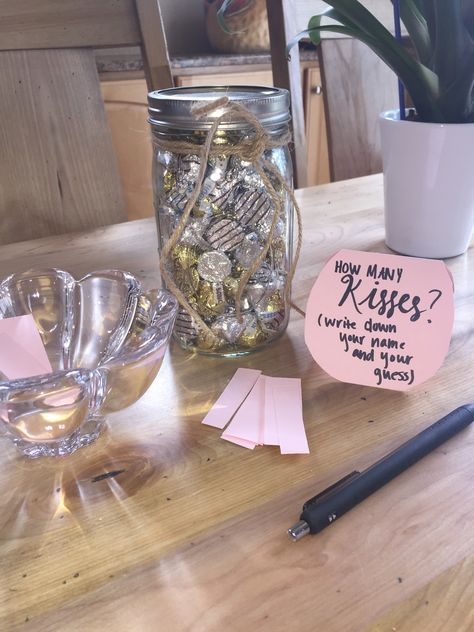 Guess The Number Of Candies In The Jar, Guess How Many Kisses In A Jar, How Many Kisses In The Jar, Guess How Many In A Jar, Hay Wedding, Lolly Jars, Galentines Party, Bridal Shower Game, Christmas Jars