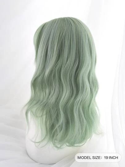 Dusty Green Hair, Light Green Hair Dye, Light Green Hair Aesthetic, Pastel Green Hair Color, Korean Hair Color Ash, Green Hair Pastel, Light Green Hair Color, Soft Green Hair, Ash Green Hair Color