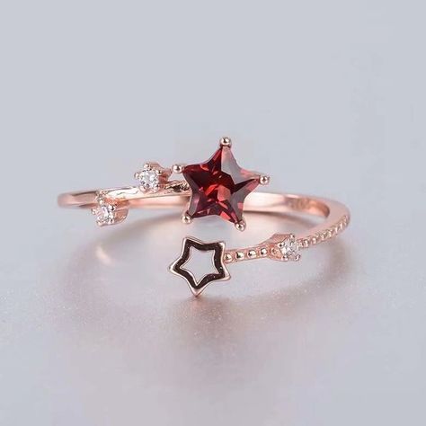 Star Crossed Ring LIN24 Star Shaped Ring, Star Engagement Ring Vintage, Crossed Ring, Kawaii Ring, Star Rings, Stars Ring, Cute Promise Rings, Kawaii Store, Unique Promise Rings