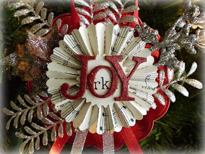 Rosette Ornaments, Christmas Pinwheels, Loaded Envelopes, Word Joy, Paper Rosettes, Music Crafts, Last Minute Christmas Gifts, Music Paper, Christmas Paper Crafts