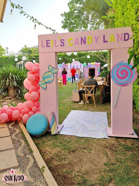 Candy Land Baby Shower Theme, Welcome To Candyland, Entrance Gate, Candyland Party, Birthday Candy, Baby Shower Gender Reveal, Baby Shower Theme, Candy Land, Gender Reveal