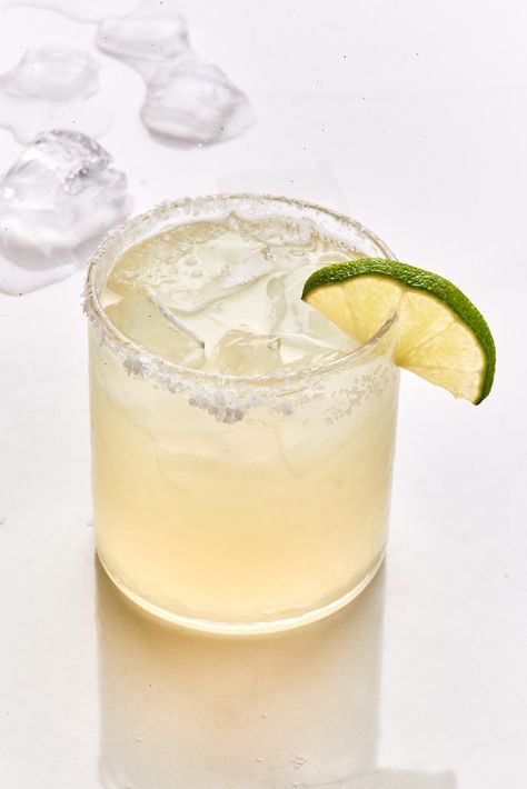 Margarita Recipe Without Triple Sec Margarita Recipes Without Triple Sec, Margarita Without Triple Sec, Simple Margarita Recipes, Margarita Simple Syrup, Basic Guacamole Recipe, Fall Chex Mix Recipes, Lavender Lemon Drop, Simple Margarita, Lemon Drop Recipe