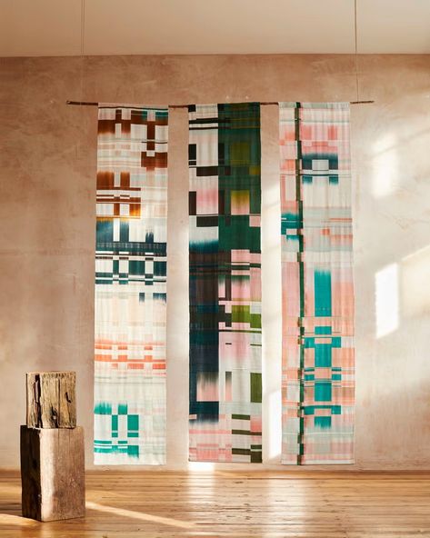 contemporary tapestry artists Modern Tapestry Weaving, Tapestry Artist, Textile Installation, Contemporary Tapestry, Contemporary Tapestries, Florence Cathedral, Modern Tapestries, Textile Inspiration, Bamboo Yarn