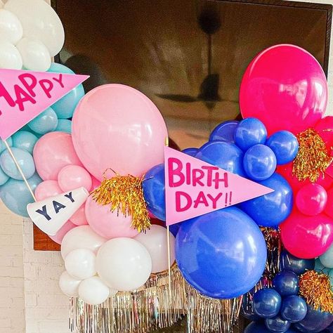 Party & Co |  Houston Event Planner, Decorator & Balloon Artist on Instagram: "Can we get 3 cheers for this adorable cheerleading party! 📣✨📣✨📣  #shoppartyco #houstonpartyplanner #houstonpartyrentals #houstoneventplanner #houstoneventrentals #balloons #houstonballoons #balloonartist #party #celebrate #partyon #eventdecor #partyandco #cheerleadingparty #cheerleading #cheerparty" Barbie Cheerleader Party, Cheer Party Ideas, Cheer Birthday Party Ideas, Cheerleading Birthday Party Ideas, Cheerleader Birthday Party, Cheerleading Birthday, Cheer Birthday Party, Cheerleader Party, Cheerleader Birthday