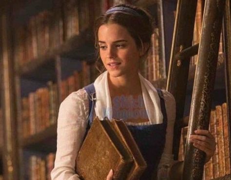 Emma Watson as Belle in Beauty and the beast (2017) Beauty And The Beast 2017, Emma Watson, The Beast, Beauty And The Beast, A Book, A Woman, Books, Beauty