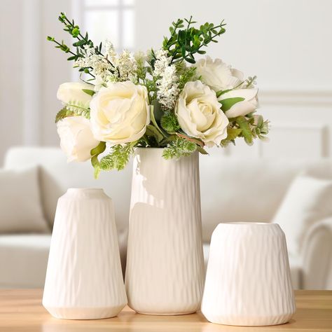 Tall Vase Flower Arrangements For Home, Modern Vases Decor, Dining Table Decor Centerpiece, Dining Room Decor Traditional, Vase For Living Room, Living Room Shelf, Boho Vase, Table Bookshelf, Room Shelf