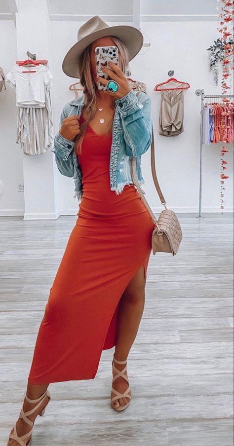 Outdoor Night Party Outfit, Cute Comedy Show Outfit, How To Look Seductive Clothes, Women’s 30s Fashion, Fun Summer Outfits For Women, Late 20s Fashion, California Spring Outfits, Jacket With Dress Outfit, Casual First Date Outfit Summer