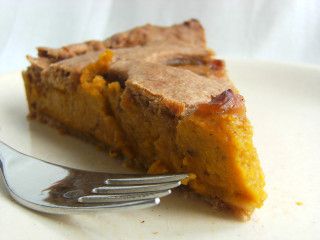 Butterscotch Pumpkin Pie Top Christmas Desserts, Applesauce Pie, Butterscotch Pumpkin, Pumpkin Applesauce, Lattice Pie, Pumpkin Pie Recipe, Butterscotch Chips, Pumpkin Pie Recipes, Christmas Food Desserts