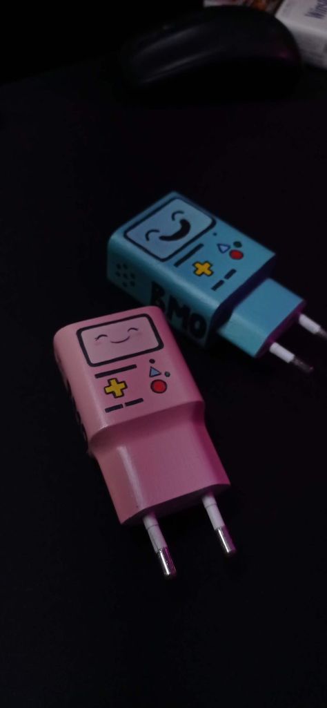 Charger Art, Finn Jake, Painting Cartoon, Nerd Crafts, Cute Room Ideas, Adventure Time Art, Easy Diy Art, Diy Creative Crafts, Fun Diy Crafts