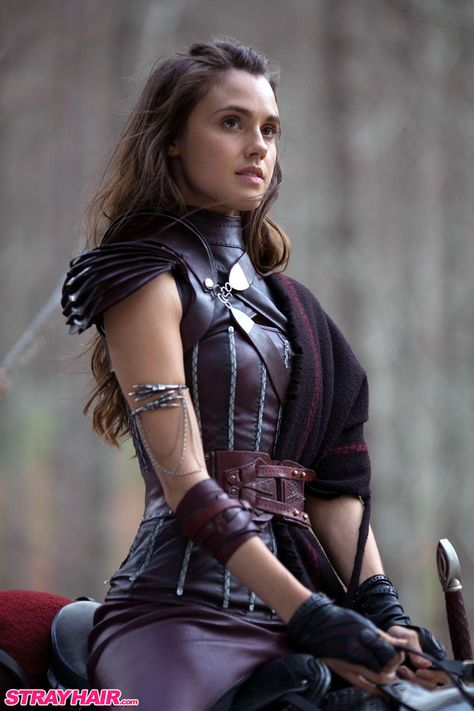 The Shannara Chronicles - Amberle - Poppy Dratony Hairstyles Amberle Shannara, Poppy Drayton, Marie Avgeropoulos, Shannara Chronicles, Olivia Wilde, British Actresses, Popular Hairstyles, Film Serie, Fantasy Fashion