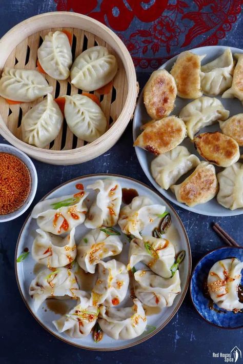 Dumplings Recipe Chinese, Vegetarian Dumpling, Panini Recipes Chicken, Chinese Dumpling, Beef Dumplings, Dumpling Filling, Seared Chicken Breast, Homemade Dumplings, Chinese Dumplings