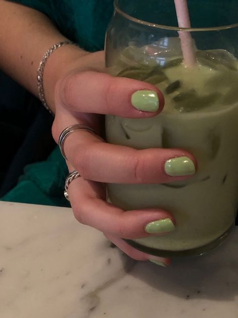 Matcha Nails, Shellac Nails Summer, Green Matcha, Almond Acrylic Nails, Nail Envy, Shellac Nails, Nails 2024, Chic Nails, Green Nails