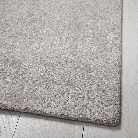 Patina Rug - Light Gray Solid Color Area Rugs In Living Room, Blue Larkspur, Gray Rug Living Room, Coastal Ideas, Interior Design Institute, Design Institute, Light Grey Rug, Solid Color Rug, Rug Guide