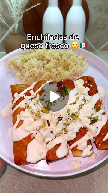 19K views · 2.3K likes | Jazlyn Resendez on Instagram: "Enchiladas rojas 😋🔥 super easy recipe!  . . . #enchiladas #enchiladasrojas #dinner #recetasmexicanas #easydinner #foodie" Mexican Cheese Enchiladas Authentic, Mexican Red Enchiladas, Easy Hispanic Dinner Recipes, Easy Enchiladas Recipe, Mexican Enchiladas Authentic, Enchiladas Sauce Recipe, Enchiladas Michoacanas Recipe, Red Chili Enchiladas, Enchiladas Potosinas Recetas