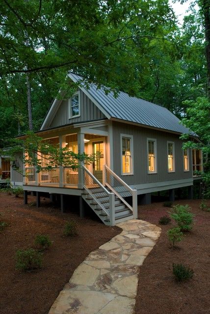 1091 Sq. Ft. Camp Callaway Cottage Tiny House Plans Small Cottages, Small House In The Woods, Small Rustic House, Small Cottage Designs, Chalet House, Cottage House Exterior, Cabin Plans With Loft, Wohne Im Tiny House, Small Cottage House Plans