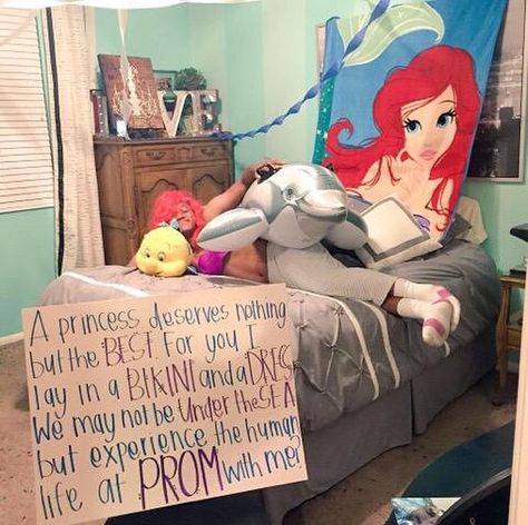 #promposal Love Ariel! Prom 2016, Prom 2015, Asking To Prom, High School Dance, Dance Proposal, Hoco Proposals, Prom Couples, Prom Proposal, Do Cute