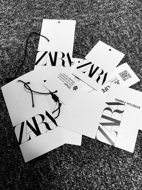 Zara Packaging, Zara Home Decor, Zara Label, Zara Aesthetic, Zara Shop, Suit Pin, Shirt Label, Aesthetic Bathroom, Aesthetic Kitchen