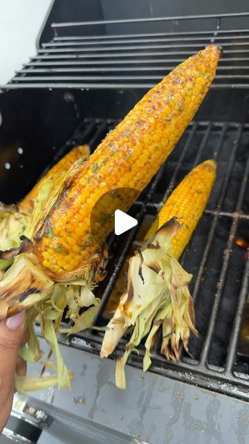 Toni Chapman on Instagram: "Who has made my lemon honey Cajun corn???? 🌽 ITS AMAZING! it’s buttery, it’s sweet, it has a little kick, but not too much and it’s DELICIOUS. I am making this like everyday for my friends and neighbors because it takes 15 minutes, oh and corn is the perfect side because you can get 5 ears for $2. 😭 I love this recipe🧡😭🥹" Toni Chapman, Cajun Corn, Bbq Foods, Sweet Corn Recipes, Butter Corn, Recipes Vegetables, Homemade Chicken Soup, Age Spot, Buttered Corn