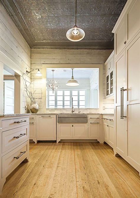 If I leave my ceiling the way it is now, white walls and paint the floor this color??? Simple Beds, Shiplap Bathroom, Living Vintage, Kitchen Ceiling, Home Luxury, Tin Ceiling, Ship Lap Walls, Kitchen Remodel Idea, Wood Flooring