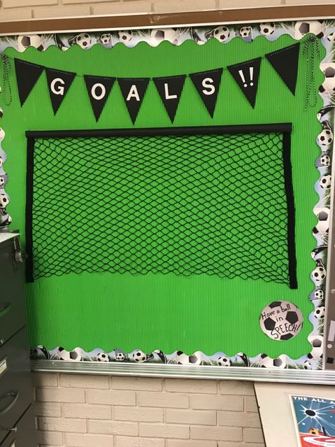 Soccer Classroom Door, Soccer Board Ideas, Soccer Theme Classroom, Soccer Locker Room Decorations, Soccer Bulletin Board Ideas, Soccer Classroom Theme, Football Classroom Theme, Sports Bulletin Board Ideas, Soccer Bulletin Board