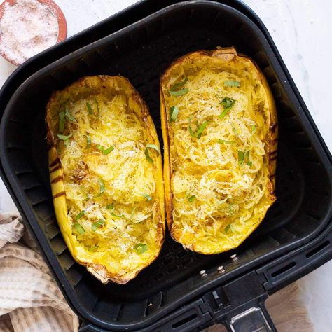 Air Fryer Spaghetti Squash Spaghetti Squash In Air Fryer, Squash In Air Fryer, Air Fryer Spaghetti Squash, Air Fryer Spaghetti, Making Spaghetti Squash, Cooked Spaghetti Squash, Squash In Oven, Fried Spaghetti, Whole Lotta Yum