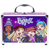 Epic Sleepover, Eye Shimmer, Cosmetic Train Case, Bratz Doll Outfits, Play Makeup, Girl Train, Makeup Train Case, Body Glitter, Train Case