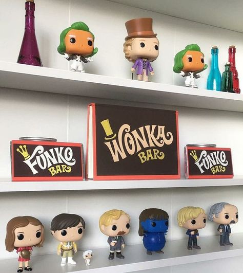 Willy Wonka Funko Pop collection @pop.funko.pop Funko Pop Display Ideas, Игрушки Funko Pop, Best Funko Pop, Funko Pop Display, Pop Figurine, Funko Pop Dolls, Funk Pop, Funko Figures, Funko Pop Collection