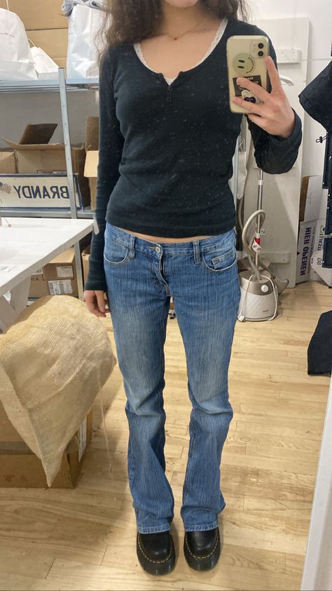 Lidwina Jeans Brandy, Brandy Melville Bootcut Jeans, Flare Jeans 90s Outfit, Kylie Jeans Brandy Melville, Eleanor Jeans Brandy Melville, Priscilla Pants Brandy Melville, Brielle 90s Jeans Brandy Melville, Winter Brandy Melville Outfits, Brandi Melville Outfits