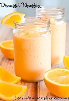 Orange Creamsicle Smoothie, Orange Banana Smoothie, Creamsicle Smoothie, Resep Smoothie, Orange Smoothie, Fresh Smoothies, Moonshine Recipes, Smoothies Recipes, Smoothie Detox