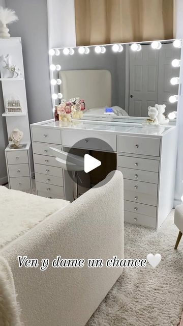 Pearls Vanity on Instagram: "No day but today!! you won’t regret it 😩💝
#vanity#pearlsvanity #vanityinspo #beauty #makeup#furniture #bluetooth #slaystation" Pearls Vanity, Makeup Furniture, May 13, Beauty Makeup, Vanity, Makeup, On Instagram, Beauty, Furniture