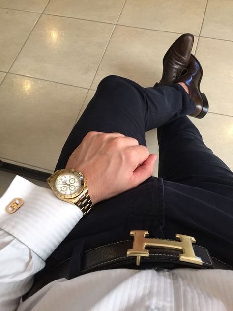 Hermes Belt Outfit, Ceo Suit, Mens Wedding Guest Outfit, Black Selfie, Book Men, Mens Luxury Lifestyle, Rich Luxury, Nate Archibald, Husband Material